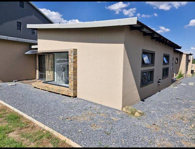4 BEDROOM DETACHED FOR SALE IN LIEFDE EN VREDE
